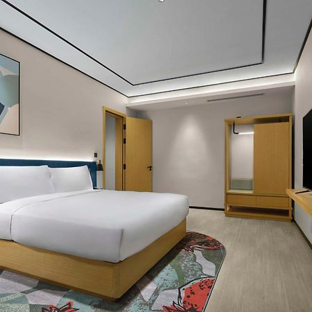 Hilton Garden Inn Tianjin Huayuan ภายนอก รูปภาพ
