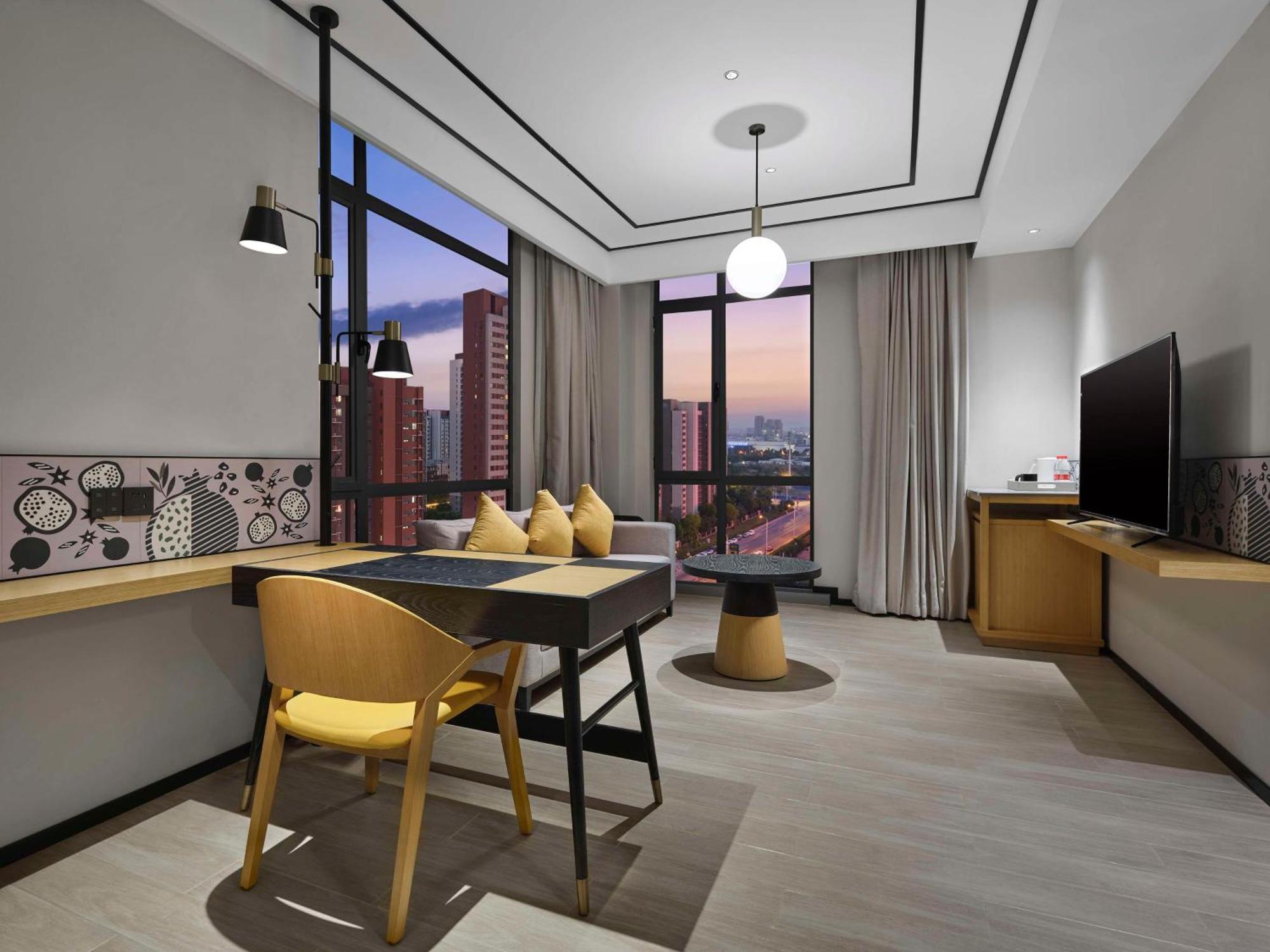 Hilton Garden Inn Tianjin Huayuan ภายนอก รูปภาพ