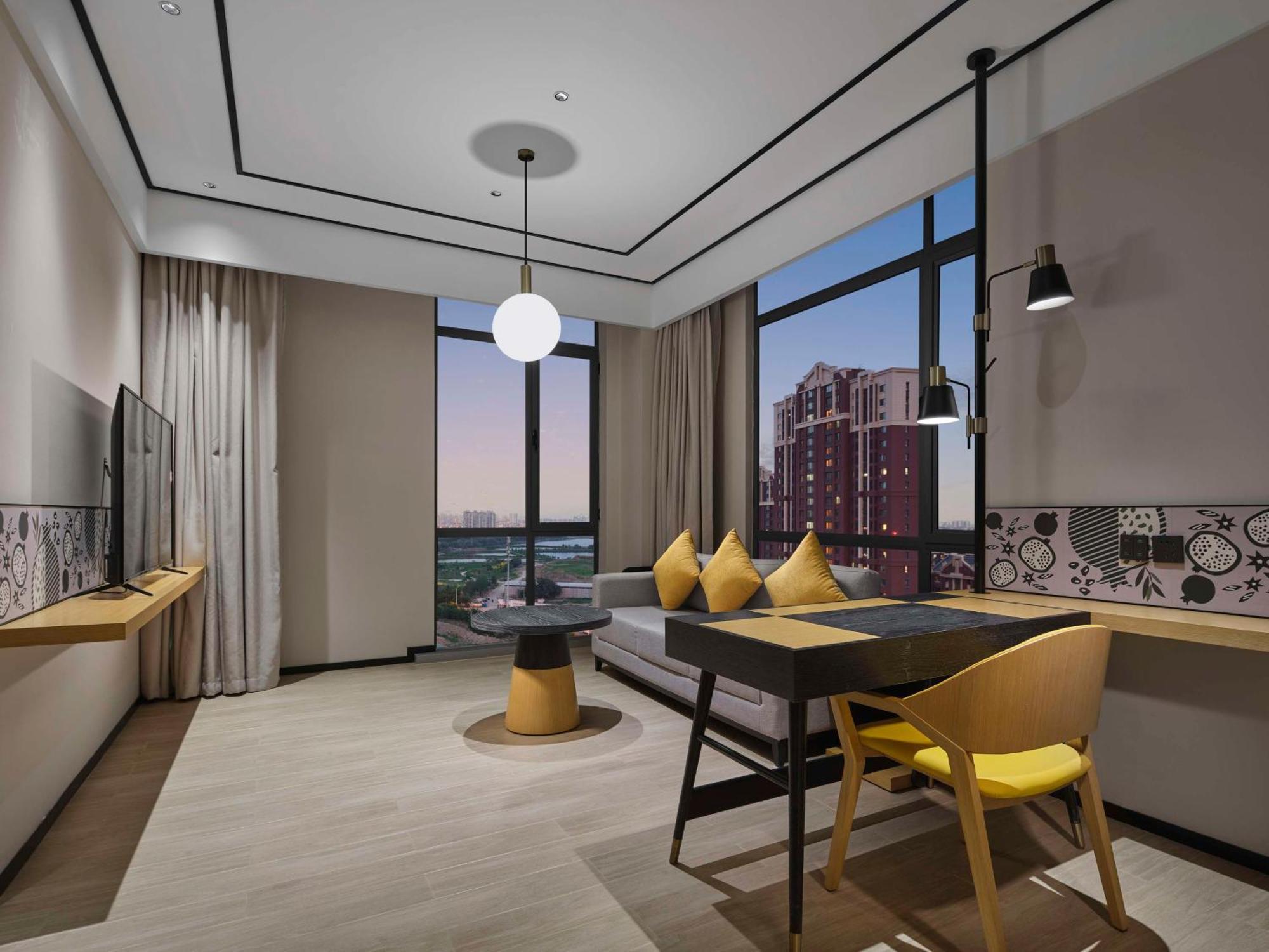 Hilton Garden Inn Tianjin Huayuan ภายนอก รูปภาพ